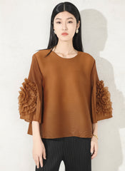 Floral Plissé Elegant Top