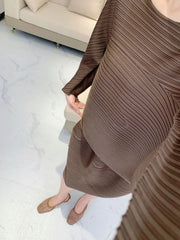 Modest Luxury Plissé Japanese Skirt Set
