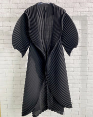 Truly Pleated Plisse Coat