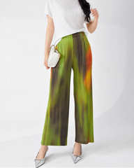 Travel Plissé Wide-Leg Pants