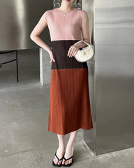 Lightweight Plissé Sleeveless Dress