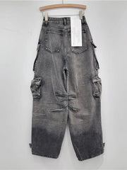 Women's Graffiti High-Waisted Cargo Baggy Jeans