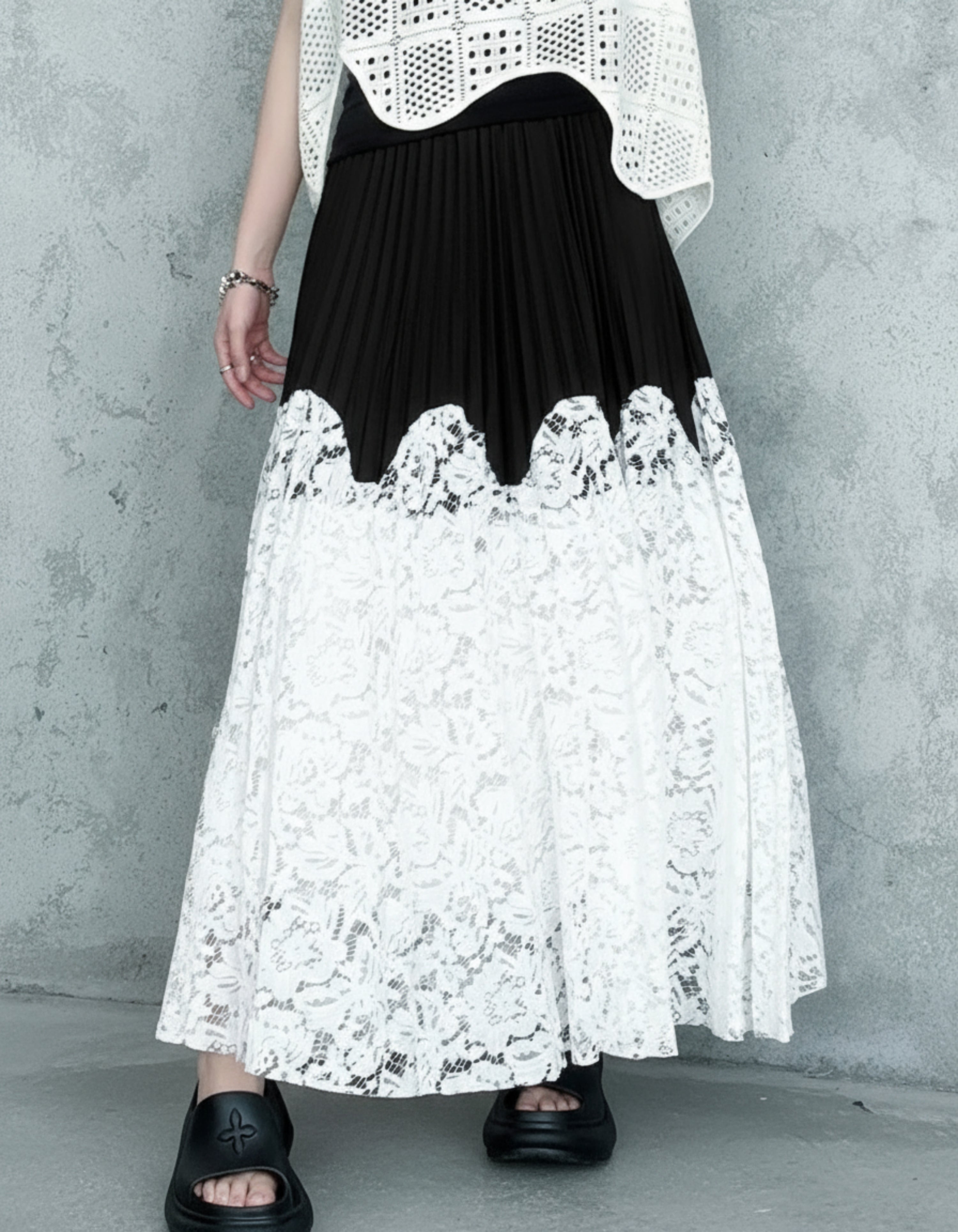 Two-Tone Pleated Lace Midi Skirt