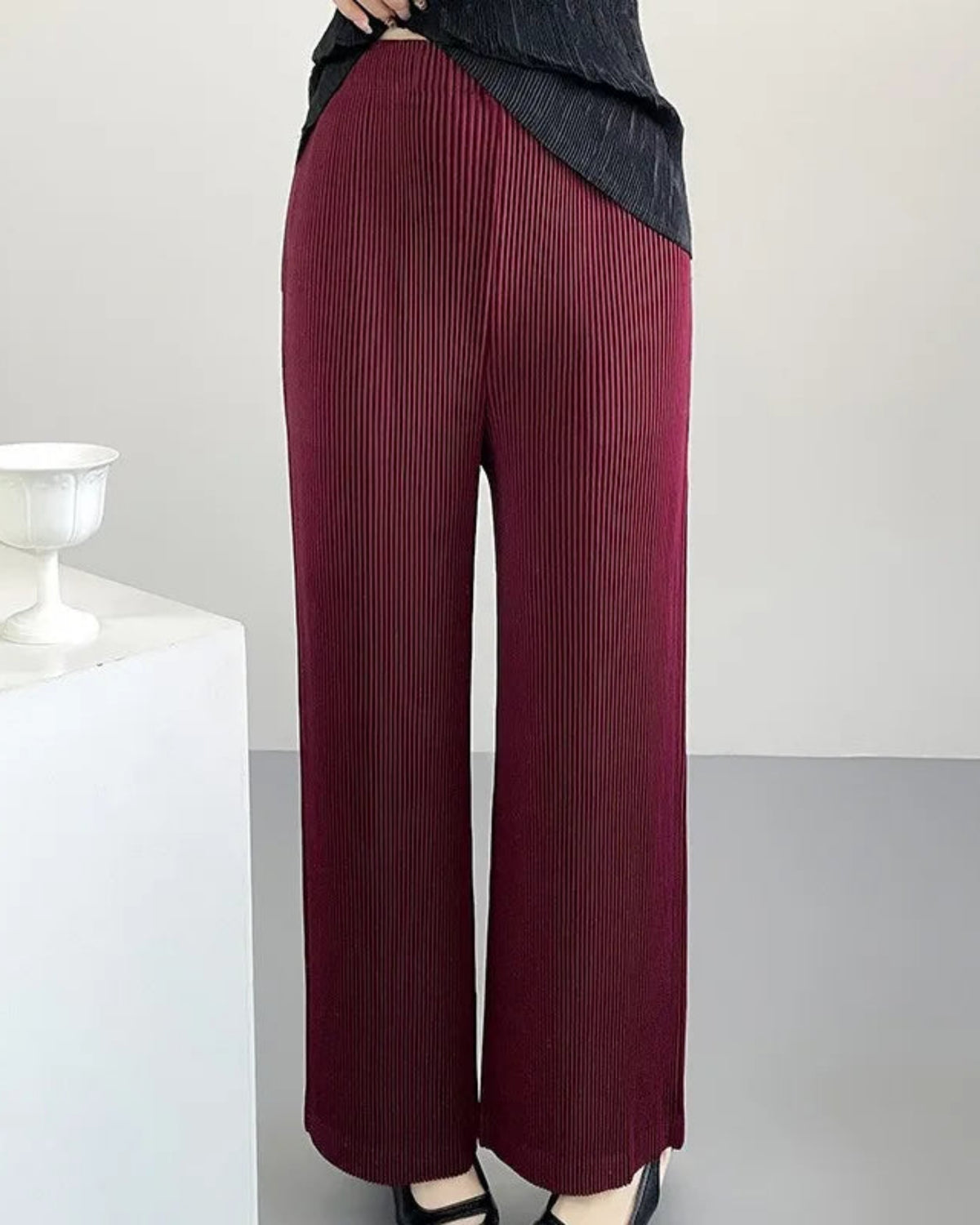 Women's Pleated Luxury Pants