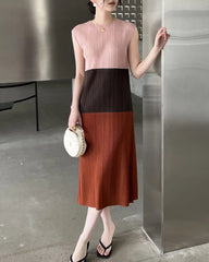 Women’s Pleated Midi Dress Sleeveless Plissé Japanese-Designer