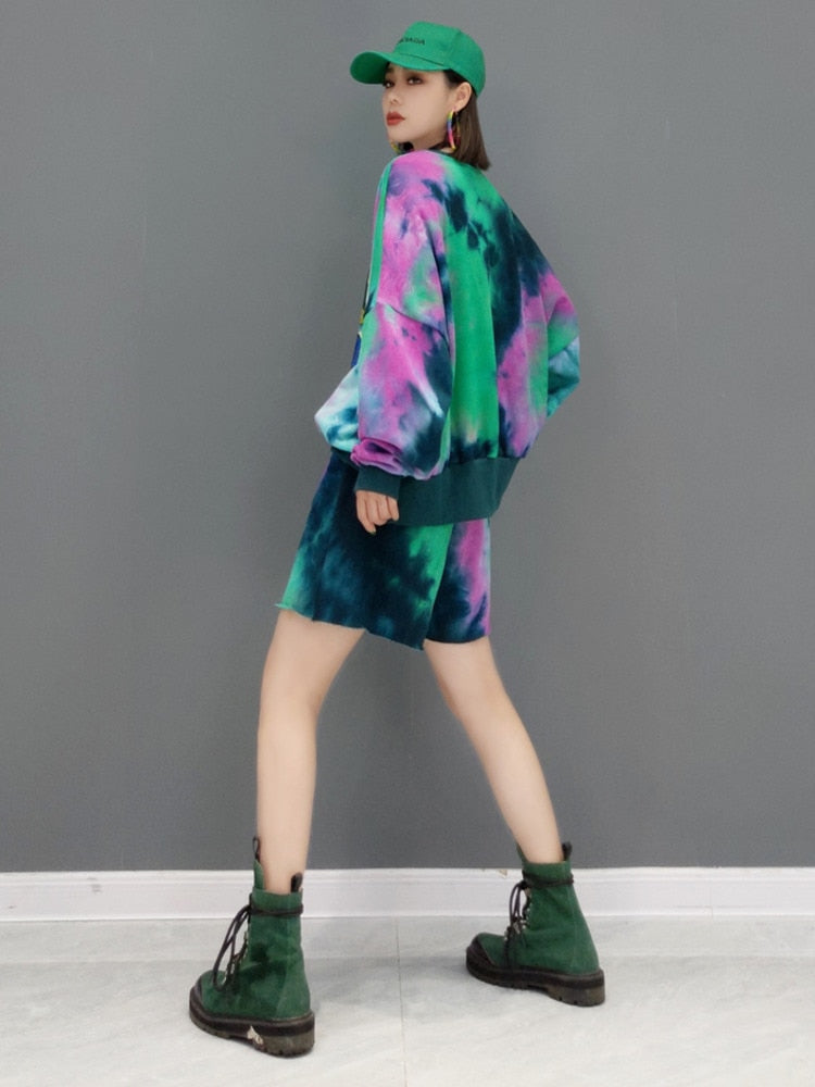 Luxe Tie-Dye Streetwear Sweatshirt & Shorts 2-Piece Set